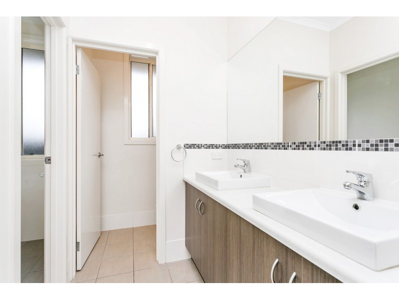 13a Dalkeith Avenue, Morphett Vale SA 5162