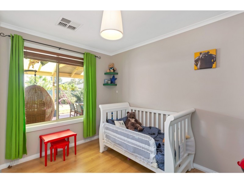 13 Summer Street, Mclaren Flat SA 5171