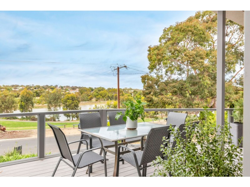 10 Martin Road, Morphett Vale SA 5162