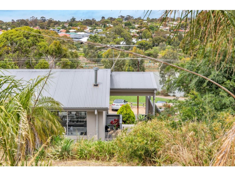 10 Martin Road, Morphett Vale SA 5162