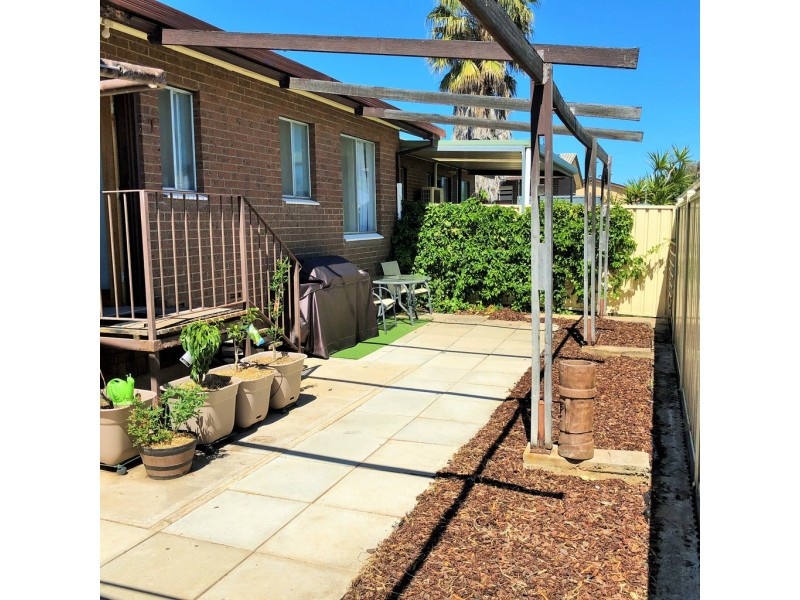 8/12 Riverside Court, Morphett Vale SA 5162