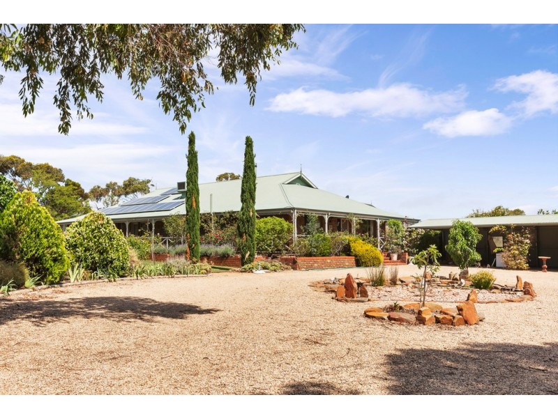 61 Branson Road, Mclaren Vale SA 5171