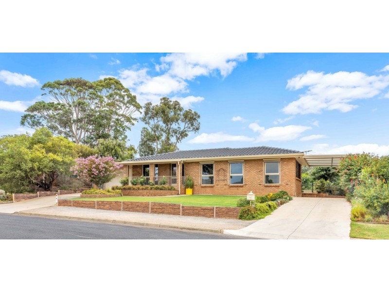 28 Hewitt Drive, Mclaren Vale SA 5171