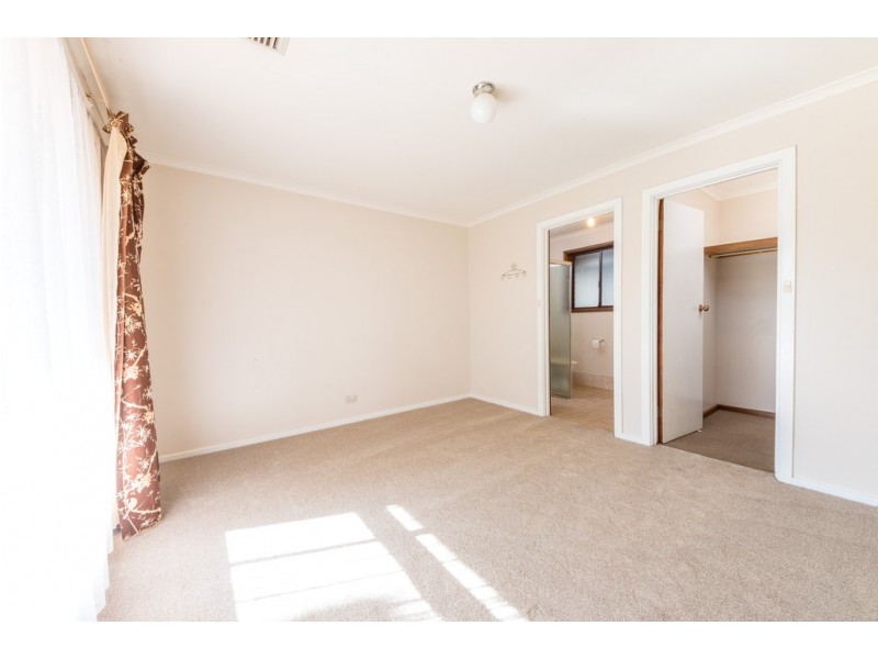 110 Reynell Road, Woodcroft SA 5162