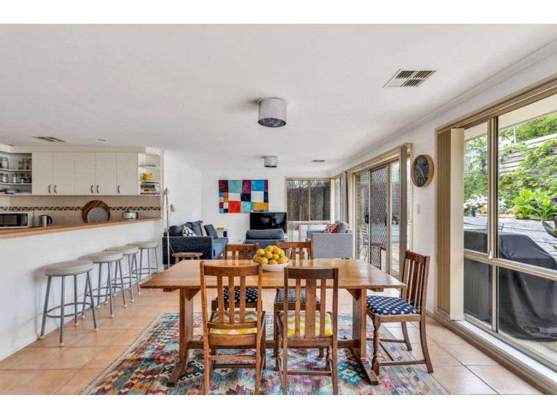 1B Hewitt Drive, Mclaren Vale SA 5171