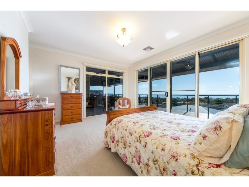 5 Stacey Drive, Carrickalinga SA 5204