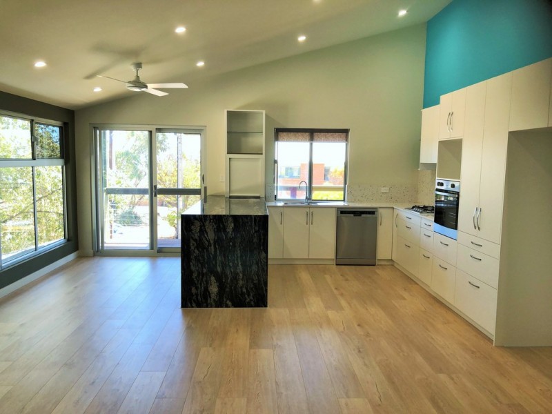 2up Martin Avenue, Maslin Beach SA 5170