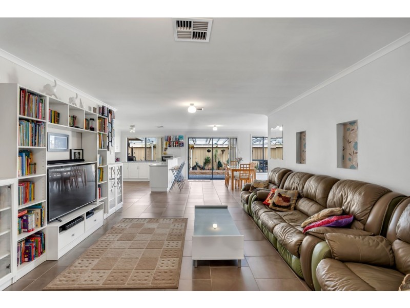 13 Sunday Boulevard, Aldinga Beach SA 5173