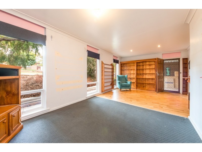 35 Judith Cresent, Morphett Vale SA 5162