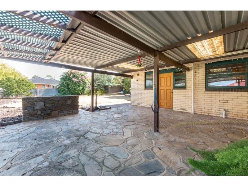 35 Judith Cresent, Morphett Vale SA 5162