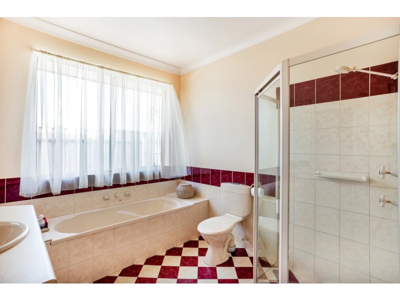 14 Harvest Drive, Mclaren Vale SA 5171