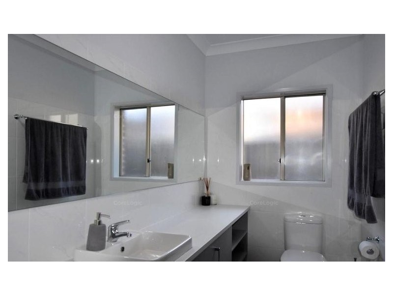 18 Oliphant Road, Seaford Heights SA 5169