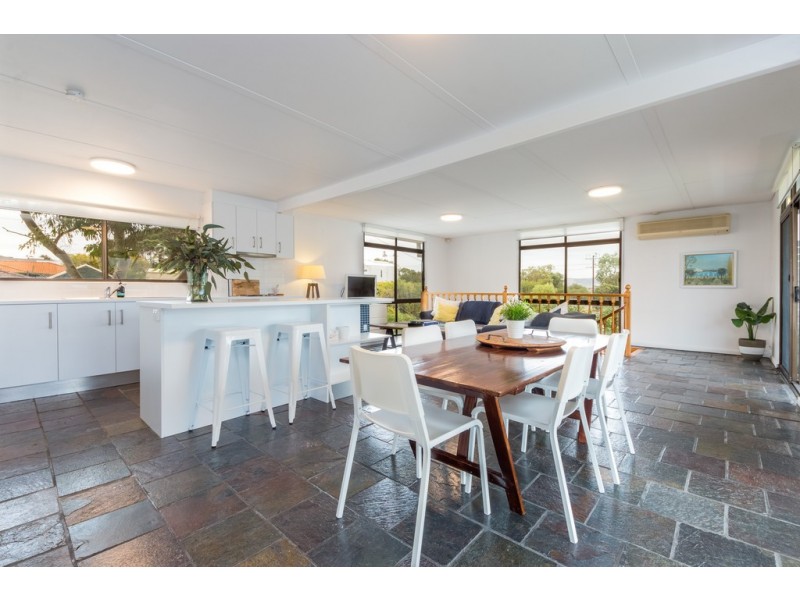 32 Vernon Crescent, Maslin Beach SA 5170