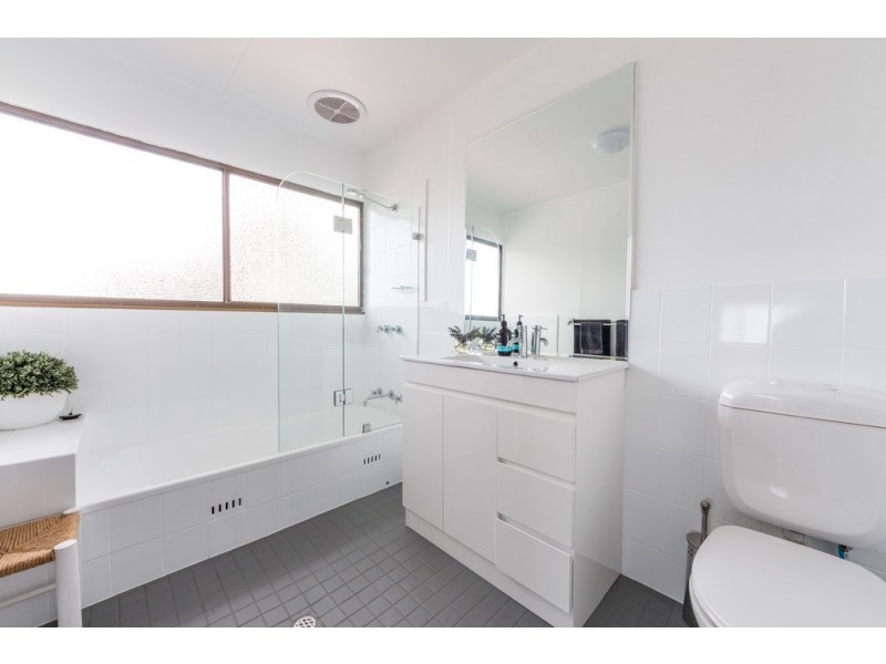 32 Vernon Crescent, Maslin Beach SA 5170