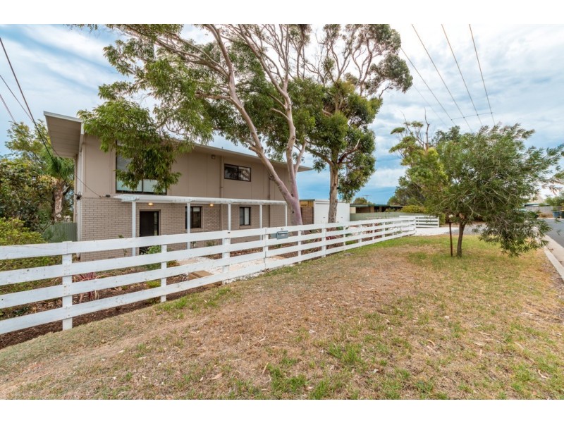 32 Vernon Crescent, Maslin Beach SA 5170