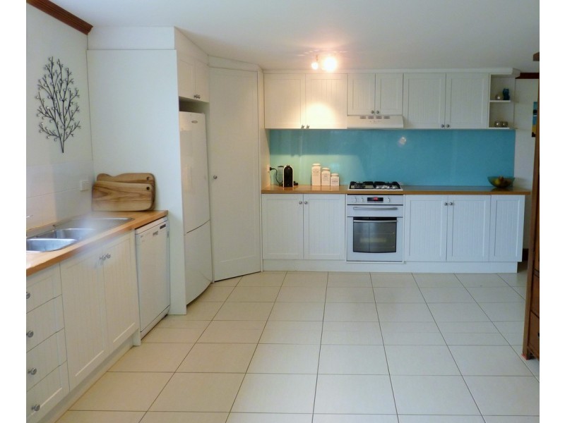 42 Pridmore Avenue, Mclaren Vale SA 5171