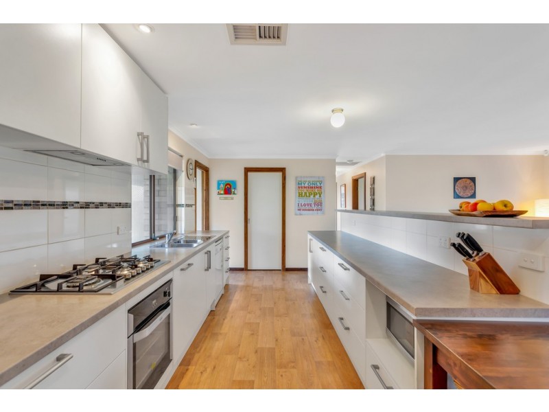 27 Abbott Avenue, Mclaren Vale SA 5171