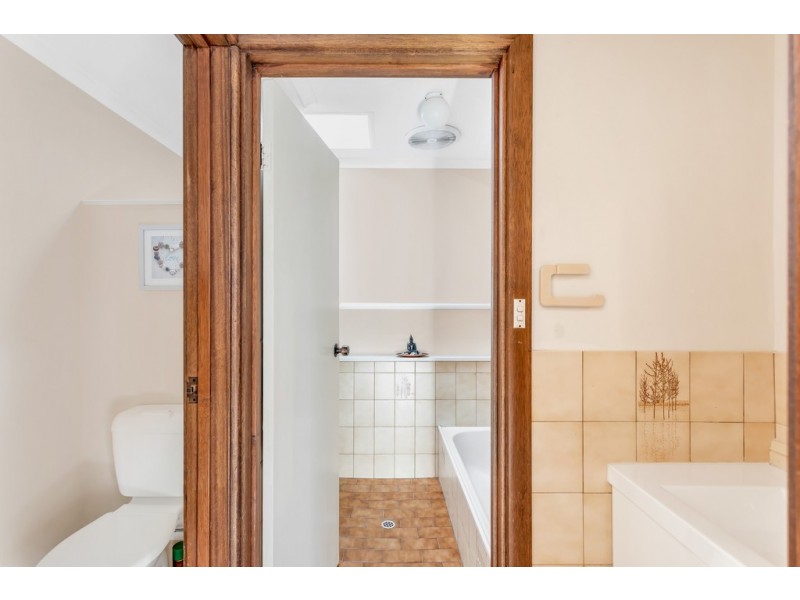 27 Abbott Avenue, Mclaren Vale SA 5171