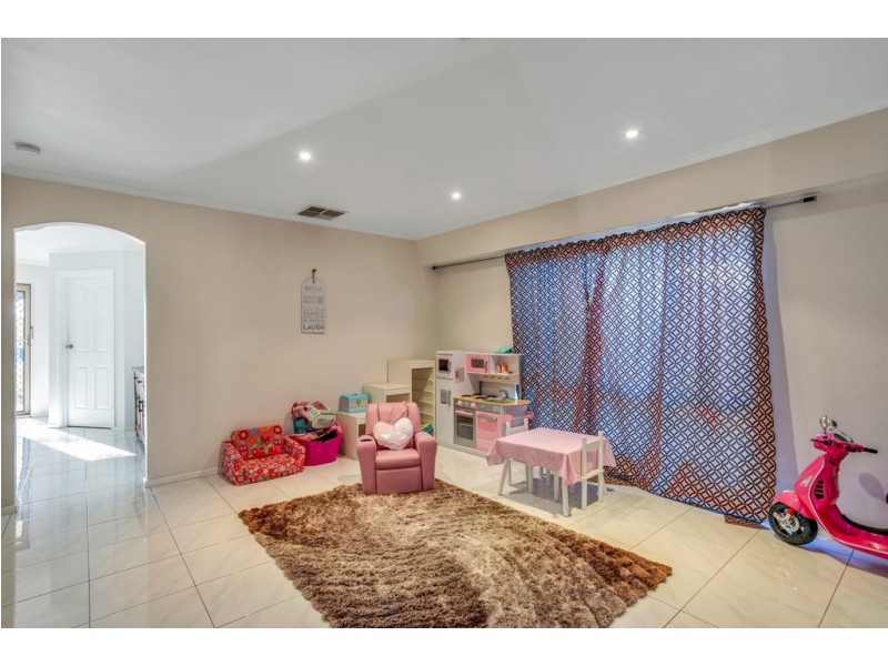 20 Shoalwater Close, Seaford Rise SA 5169