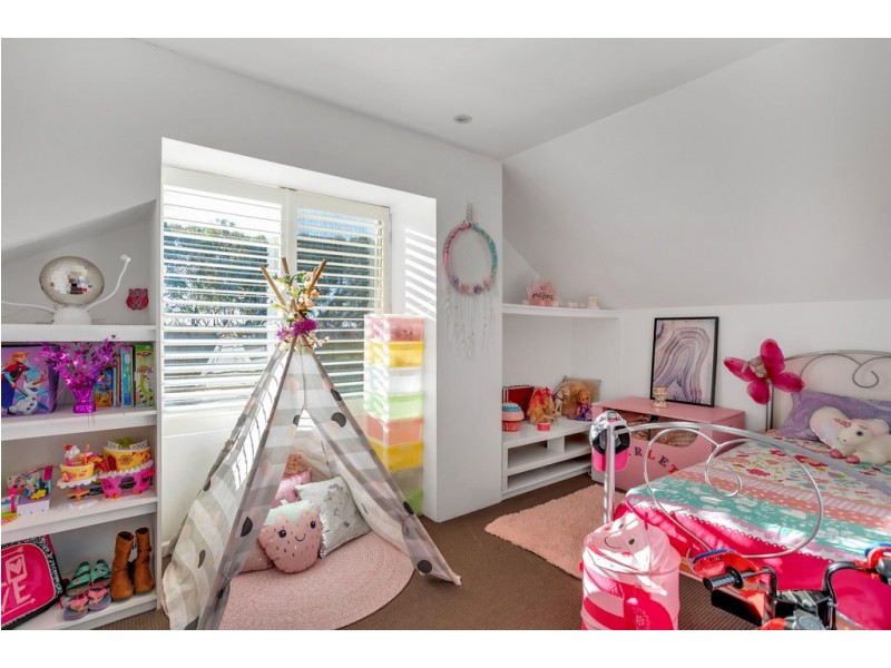 20 Shoalwater Close, Seaford Rise SA 5169