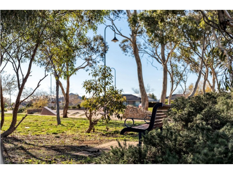 20 Shoalwater Close, Seaford Rise SA 5169