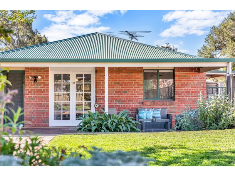 2 Quinn Road, Willunga SA 5172