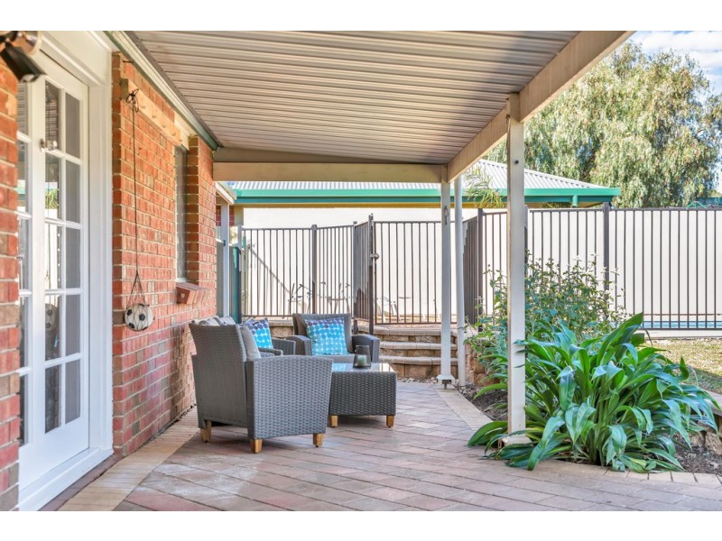 2 Quinn Road, Willunga SA 5172