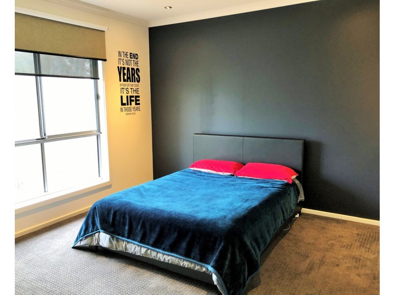 1/12 Kangarilla Road, Mclaren Vale SA 5171