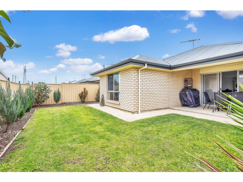 22 Yarr Crescent, Seaford Meadows SA 5169