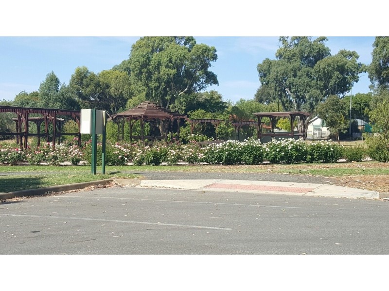14 Norman Road, Willunga SA 5172
