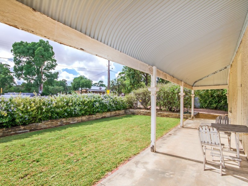 13 Main Road, Willunga SA 5172