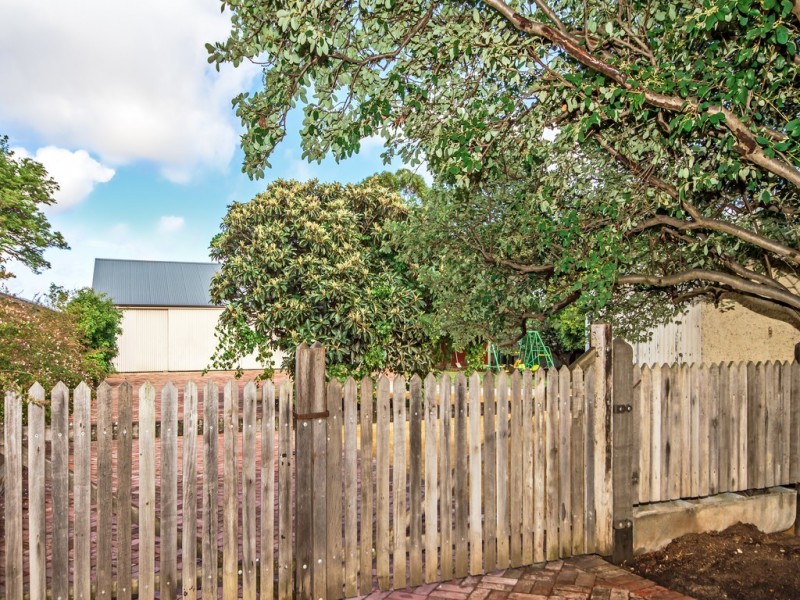 13 Main Road, Willunga SA 5172
