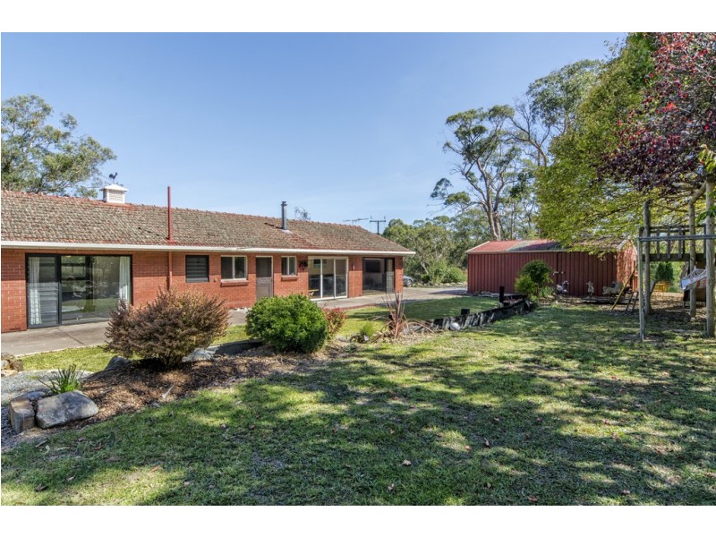 18 Badgers Road, Hope Forest SA 5172