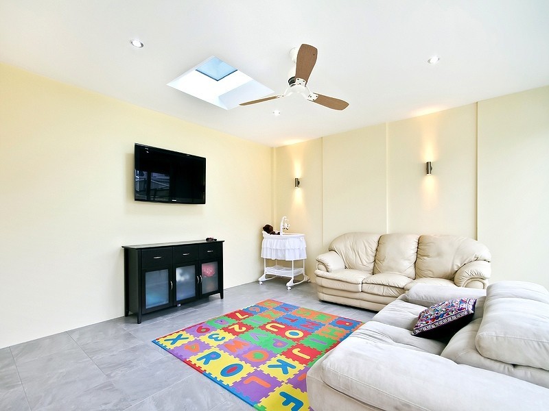 9 Holly Street, Christies Beach SA 5165