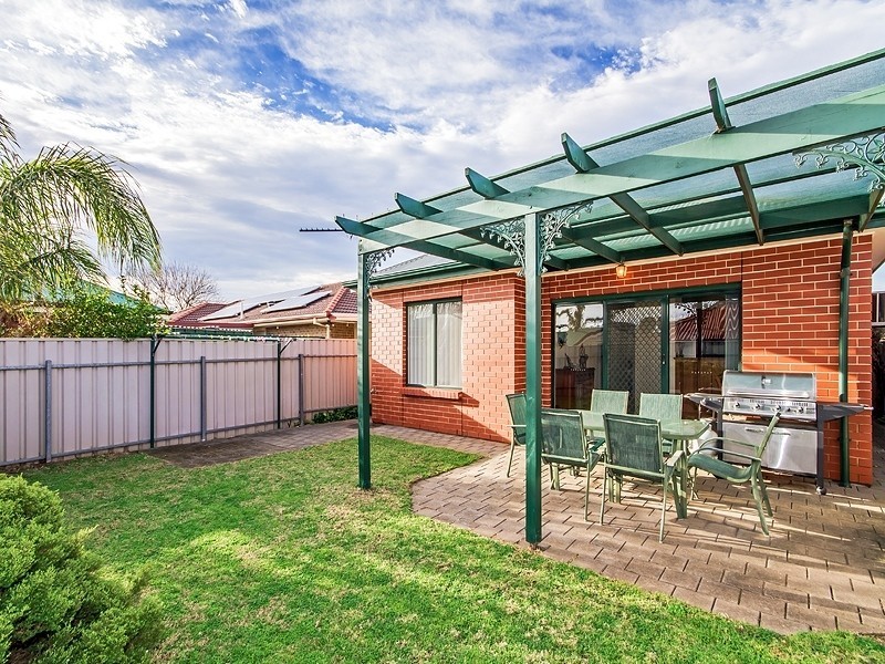 7 Shoalwater Close, Seaford Rise SA 5169