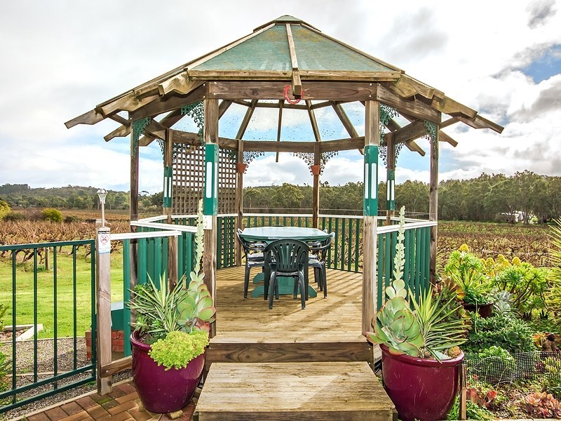 323 Kangarilla Road, Mclaren Flat SA 5171