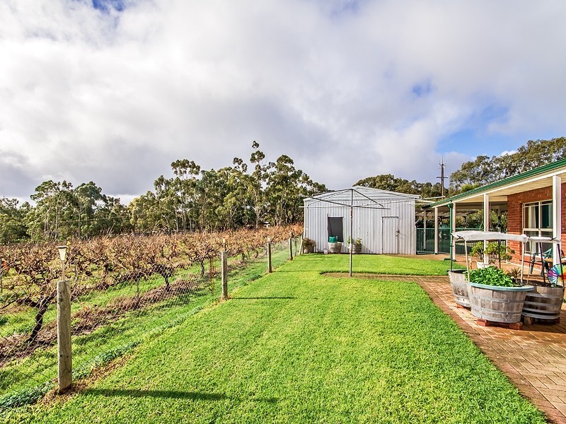 323 Kangarilla Road, Mclaren Flat SA 5171