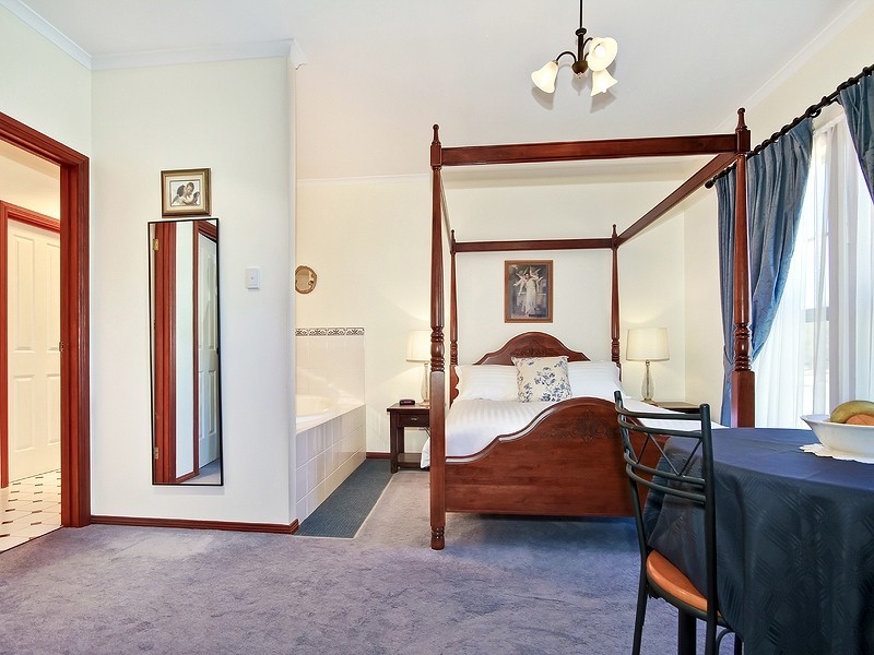 39 Caffrey Street, Mclaren Vale SA 5171