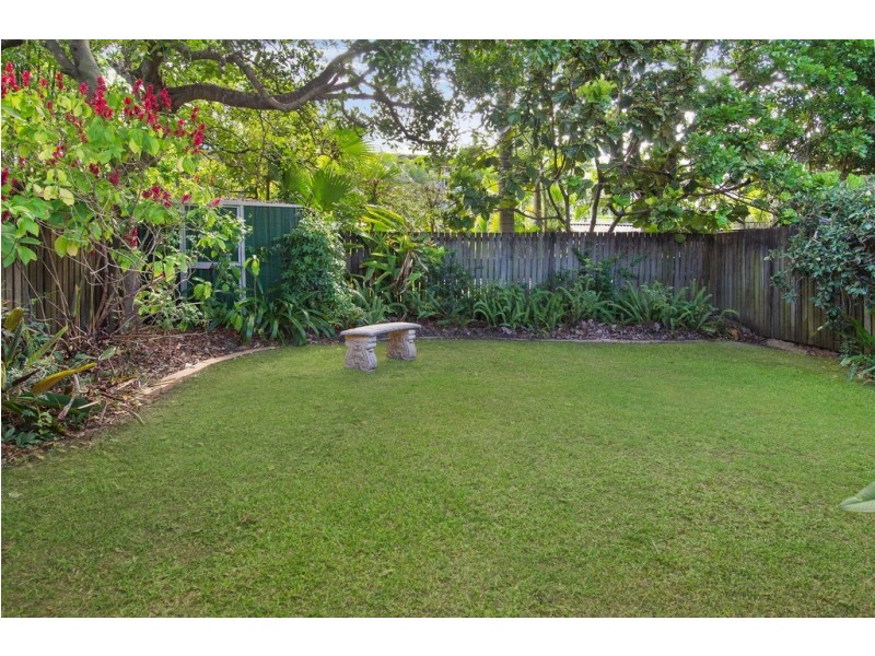 28 Windsor Street, Hamilton QLD 4007