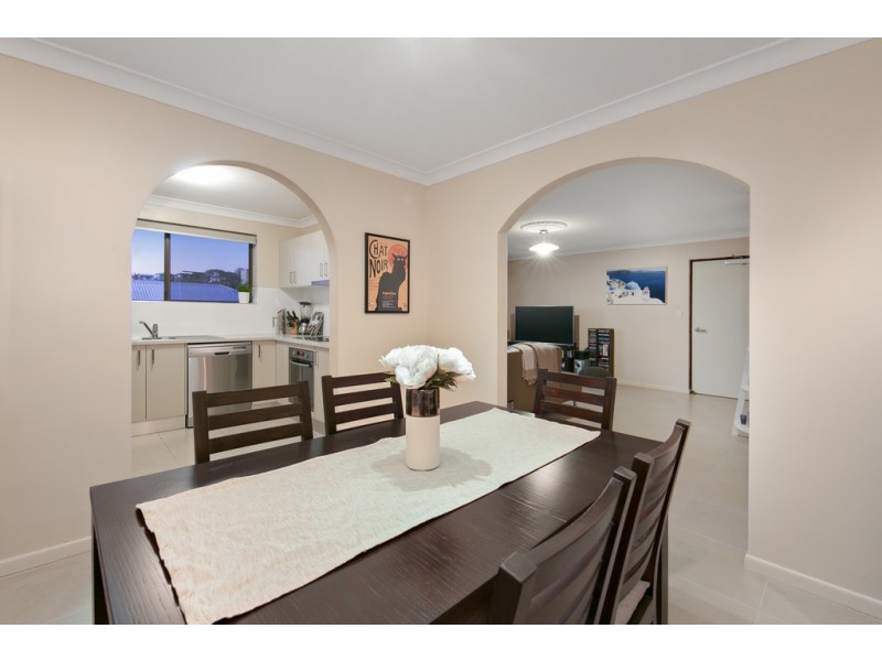 2/43 Hunter Street, Wooloowin QLD 4030