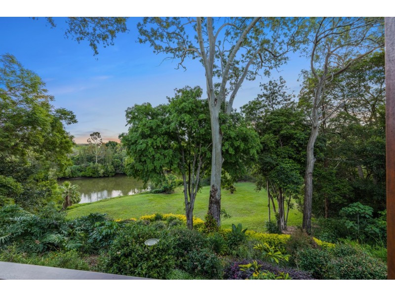 130 Bray Road, Lawnton QLD 4501