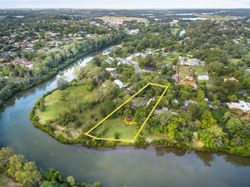 130 Bray Road, Lawnton QLD 4501