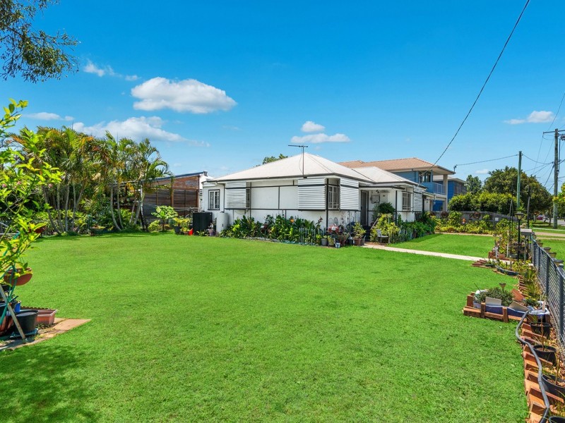 2 Mann Avenue, Northgate QLD 4013
