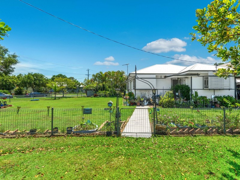 2 Mann Avenue, Northgate QLD 4013