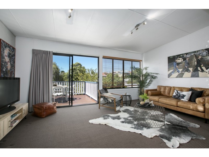 7 Windsor Road, Red Hill QLD 4059