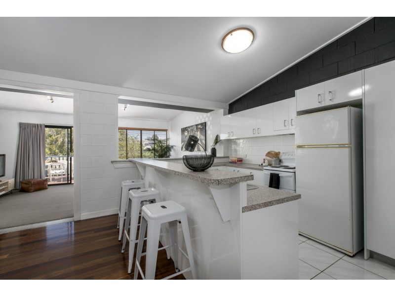 7 Windsor Road, Red Hill QLD 4059