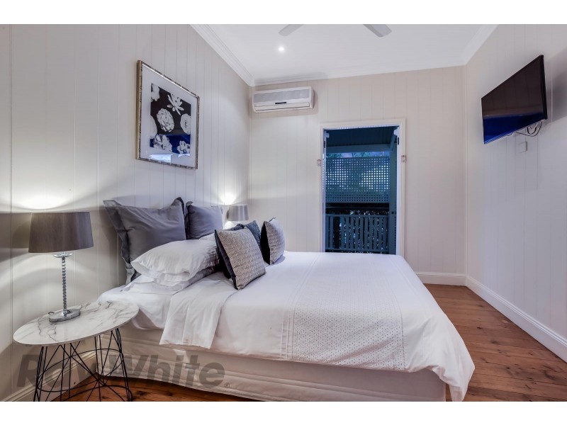 56 Grove Street, Albion QLD 4010