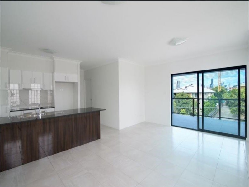 1-4/42 Legeyt Street, Windsor QLD 4030