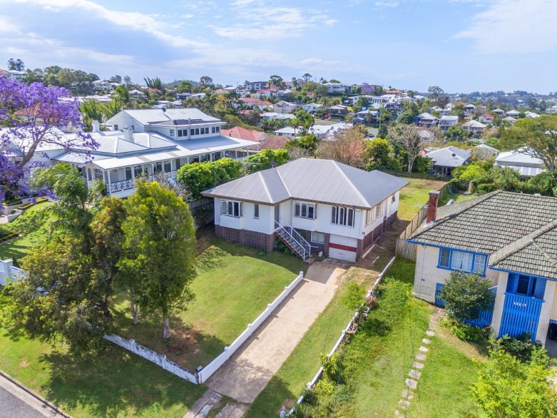 81 Carberry Street, Grange QLD 4051