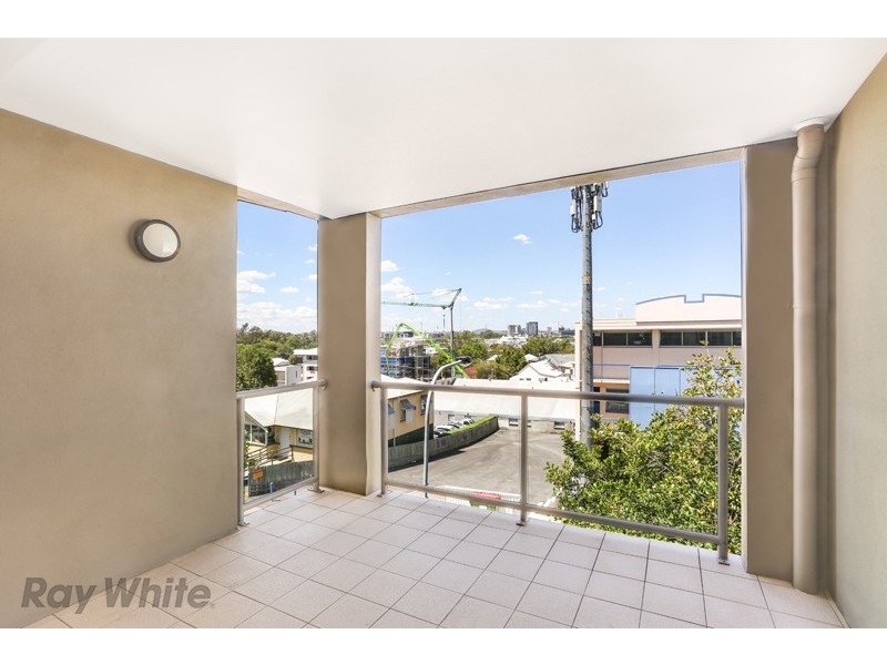 14/14 Lever St, Albion QLD 4010